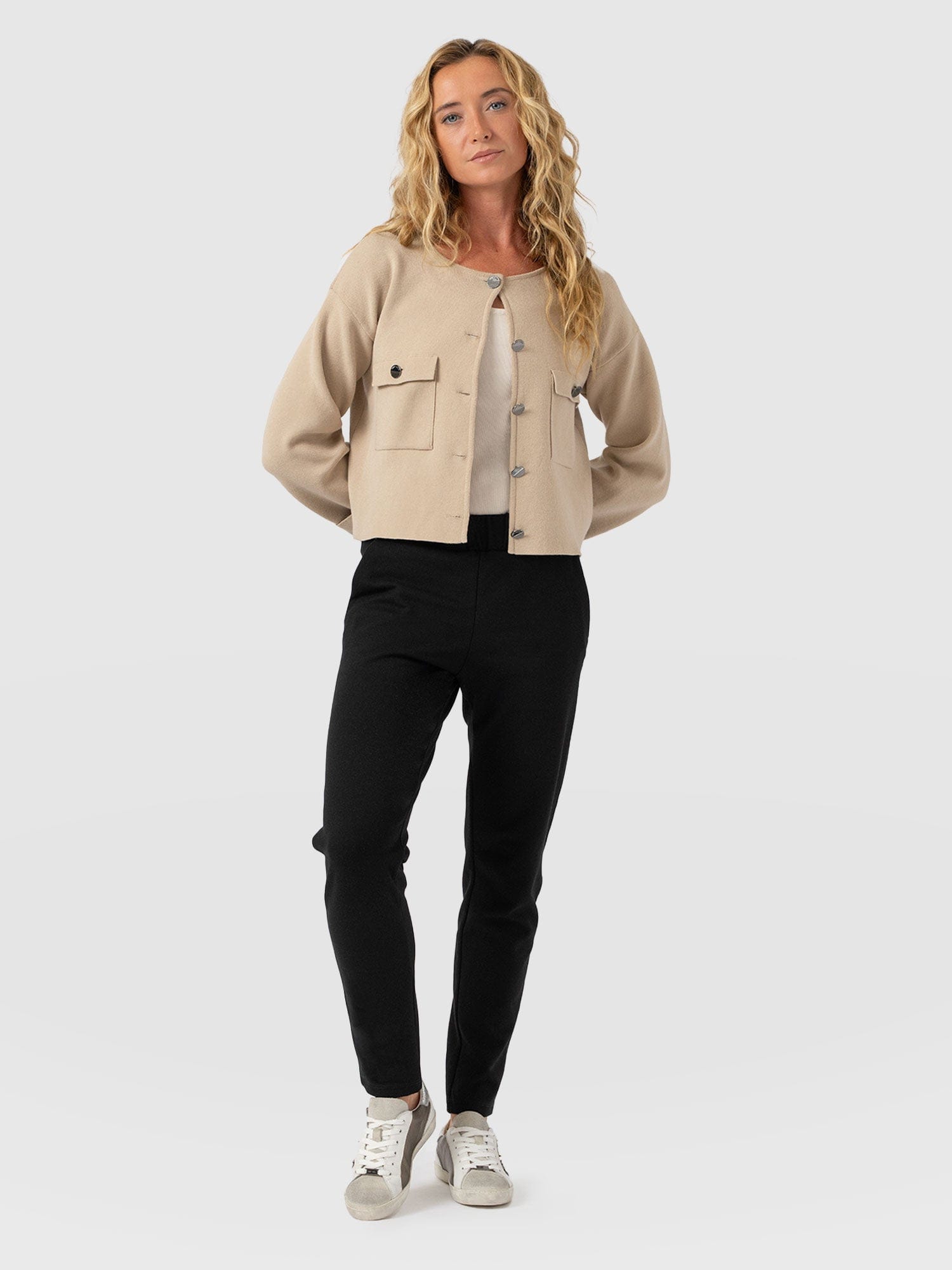 Finsbury Pant Black - Women's Pants | Saint + Sofia® USA